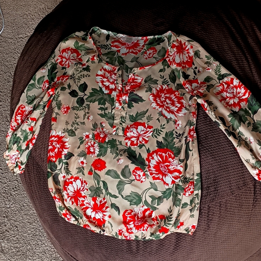 Business+Business Casual Beautiful Floral Blouse